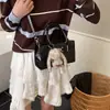 Bolsas Retrô da Moda e de Luxo para Mulheres 2026 Nova Coleção Primavera Versátil Bolsa Transversal Bolsa de Mão da Moda Bolsa Quadrada Pequena de Ombro Único