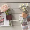 Vaso Alto de Cerâmica e Madeira Sólida na Cor Creme com Linhas Verticais para Arranjo de Flores e Hidroponia, Ornamento de Decoração para Nicho em Casa no Estilo Francês