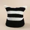 Gorro de lana cálido a rayas de punto de diablillo retro para mujer, bonito gorro con orejas de gato, estilo celebridad de Internet