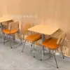 Mesa y Sillas de Comedor de la Misma Cadena de Pollo Laoxiang, Mesa y Silla Comercial para Restaurante de Catering, Tienda de Fideos, Tienda de Té con Leche, Restaurante Malatang, Comida Rápida