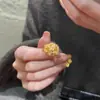 Anillo abierto de racimo de flor de brocado de oro de arena de Vietnam para mujer con diamante incrustado de alto valor para regalo de novia