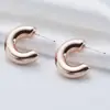 Novedad Pendientes estilo europeo y americano en forma de C color dorado claro pendientes de aguja de plata versátiles de alta calidad pendientes de anillo liso simples joyería para orejas
