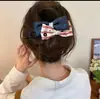 Presilha de Cabelo com Laço Color-Blocked para Mulheres, Presilha Bico de Pato Novo Estilo High-End 2025, Grampo para Parte de Trás da Cabeça, Acessório de Cabelo