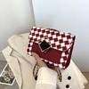 Bolso de cuadros de moda para mujer 2024 Primavera Nuevo Versátil Ins Bandolera Pequeño Bola Dorada Cadena de Cuadros Bolso Cuadrado Pequeño