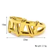 Estilo INS transfronterizo lujo ligero alta calidad variedad anillo abierto de acero de titanio femenino nicho temperamento anillo chapado en oro ajustable