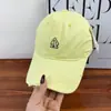 Boné de Baseball Estilo Japonês para Afinar o Rosto de Mulheres, Novo Chapéu Bordado Primavera/Verão, Marca da Moda Boné de Baseball Bordado com Letra de Topo Macio para Homens