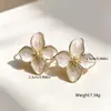 Pendientes de Botón Yanbai Personalidad Temperamento Florales Blanco Aceite de Goteo Sencillos Versátiles Hibisco Pendientes Tridimensionales Pendiente de Sensación de Alta Gama