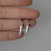 Aretes de Pluma Personalizados para Hombres y Mujeres, Aretes de Moda para Personas Trendy, Diseño Sencillo de Nicho, Aretes Elegantes y Exquisitos de Alta Gama para Mujeres