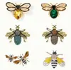 Venta Caliente Transfronteriza Moda Europea y Americana Broche de Abeja Mariposa Pin de Escorpión Libélula Femenino Corsage de Elefante Búho Lagarto