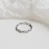 Estilo Europeo y Americano Moda Francesa Cadena de Metal Acero de Titanio Anillo de Nariz de Cerdo Diseño de Nicho para Mujer Anillo para Dedo Índice Hueco