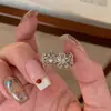 Anel de Flor Oca de Renda de Alta Qualidade Anel Único e Exquisito de Nicho Feminino Anel para Dedo Indicador Anel Diário Versátil