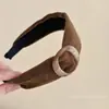 Faixa de Cabeça Botão Veludo Retrô para Mulheres, Novo Presilha de Cabelo Versátil Cor Café Vintage para Lavar o Rosto e Prender o Cabelo