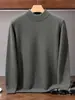 Novo suéter masculino de cashmere com gola alta parcial para outono e inverno, suéter de malha grossa de cor sólida, camisa básica casual de negócios