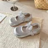 Zapatos de Princesa de Malla Estilo Coreano para Niñas Modelo Nuevo Primavera/Verano 2026 Zapatos de Cuero Transpirables de Suela Suave para Bebé para Uso en Exteriores Mocasines