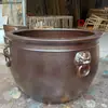 Vaso grande de cerâmica de Jingdezhen com orelhas de leão, tanque de água de grande capacidade para peixes de pátio e cultivo de lótus, vaso feng shui com cabeça de animal estilo antigo para uso doméstico
