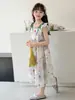 Vestido de tirantes floral dulce para niña 2026 Nuevo estilo Vestido de princesa Vestido largo de verano Vestido de vacaciones en la playa para niños