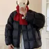 Novo casaco acolchoado de algodão de inverno estilo coreano 2026 com gola redonda, fofo, xadrez pequeno, corte solto, quente e versátil