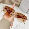 Gafas de Sol sin Montura Estampado Leopardo Transfronterizas Decoración de Varillas de Guepardo Personalizada Europea y Americana Gafas de Sol de Moda con Corte de Borde para Hombres y Mujeres