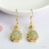 Pendientes de Jade Hetian Natural Guan Yu Agua Clara Pendientes de Gancho de Jade Tendencia Nacional Fábrica de Joyería Venta al por Mayor Dropshipping S4052903