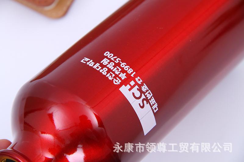 运动水壶
