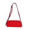 Diseño de nicho moderno simple bolso de un solo hombro estilo coreano ins uso diario elegante moderno casual bolso de axila de un solo hombro
