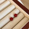 Brincos de tarracha com bolinhas vinho novos para Outono e Inverno Brincos de tarracha com contas vermelhas de Ano Novo e contas de transferência Agulha de prata S925 para mulheres