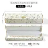 Caja de joyería estilo chino de flor de ciruelo, caja de embalaje de joyería con etiqueta dorada, caja para pulseras, caja para anillos, caja para colgantes, caja de almacenamiento para joyería de cadena larga