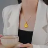 Novo Modelo 2025 Pingente do Buda Sorridente Cravejado de Diamantes em Estilo Antigo, Corrente de Clavícula do Buda de Barriga Grande Cravejada de Diamantes, Moderna e Única
