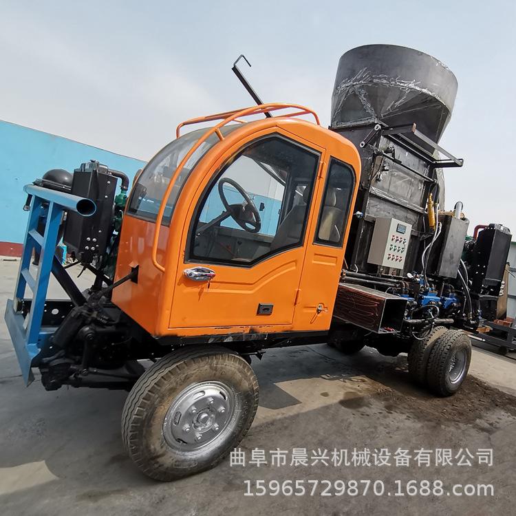 直销行走式玉米秸秆打包机行走式秸秆粉碎压块机全自动青贮装袋机