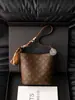 Bolso Cubo de Gran Capacidad Vintage de Lujo para Mujer, Nuevo Primavera 2026 Estampado Floral Versátil Retro para Viaje Diario Bolso de Hombro Cruzado