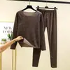 Nuevo conjunto de ropa interior térmica para mujer de otoño e invierno hecho de terciopelo alemán, terciopelo fino, engrosado, conjunto de dos piezas de blusa y pantalón