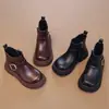 Botas de Moda para Niñas 2026 Otoño/Invierno Nuevo Estilo Tendencia Versión Coreana Botines Elegantes para Niñas con Hebilla Metálica y Cremallera Lateral