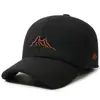 Gorra de invierno para hombres de mediana edad y ancianos, gorra plana de lana con forro polar, engrosada y cálida, gorra de algodón para proteger las orejas para el abuelo