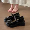 Songgao Novo Estilo Primavera e Outono Sapatos Pequenos de Couro com Solado Grosso Feminino de Uma Tira Versátil Estilo Academia Fivela Retro Solado Macio 2026 Sapatos de Bico Baixo