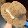 Sombrero de Paja Plano con Lazo Estilo Francés para Mujer, Nuevo Modelo de Verano, Hueco y Transpirable, Sombrero de Protección Solar para Vacaciones en la Playa