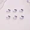 Decoraciones populares para uñas estilo caricatura japonesa con temática de gato KT, pequeños accesorios de resina, aretes DIY, pinzas para el cabello y accesorios para uñas, al por mayor