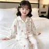 Nuevos Pijamas Infantiles 2026 para Primavera y Otoño, Estilo Delgado de Algodón Nube de Manga Larga, Ropa de Casa Moderna de Otoño para Niñas y Niñas Pequeñas