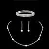 Popular juego de novia europeo y americano de diamantes completos, exquisito brazalete y pendientes tachonados de diamantes en forma de corazón, collar simple de lujo ligero para fiesta
